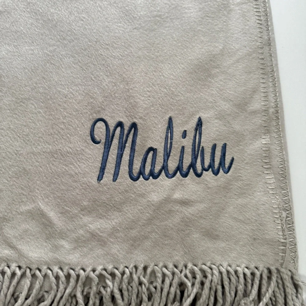Malibu Luxxe Fringe Dove Grey Blanket‎ Throw New